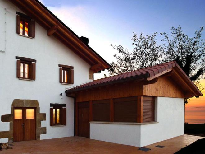 Apartamentos Lusarbe Orio Esterno foto